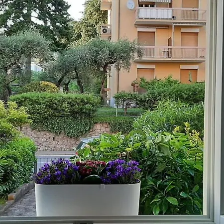 L'angolo D'amare Apartman *