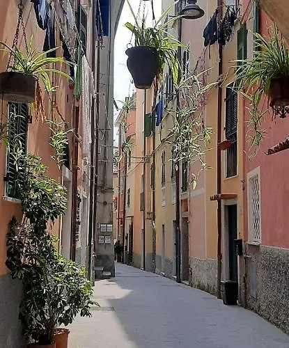 L'angolo D'amare شقة *
